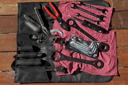 Tools that suit the motorcycle 